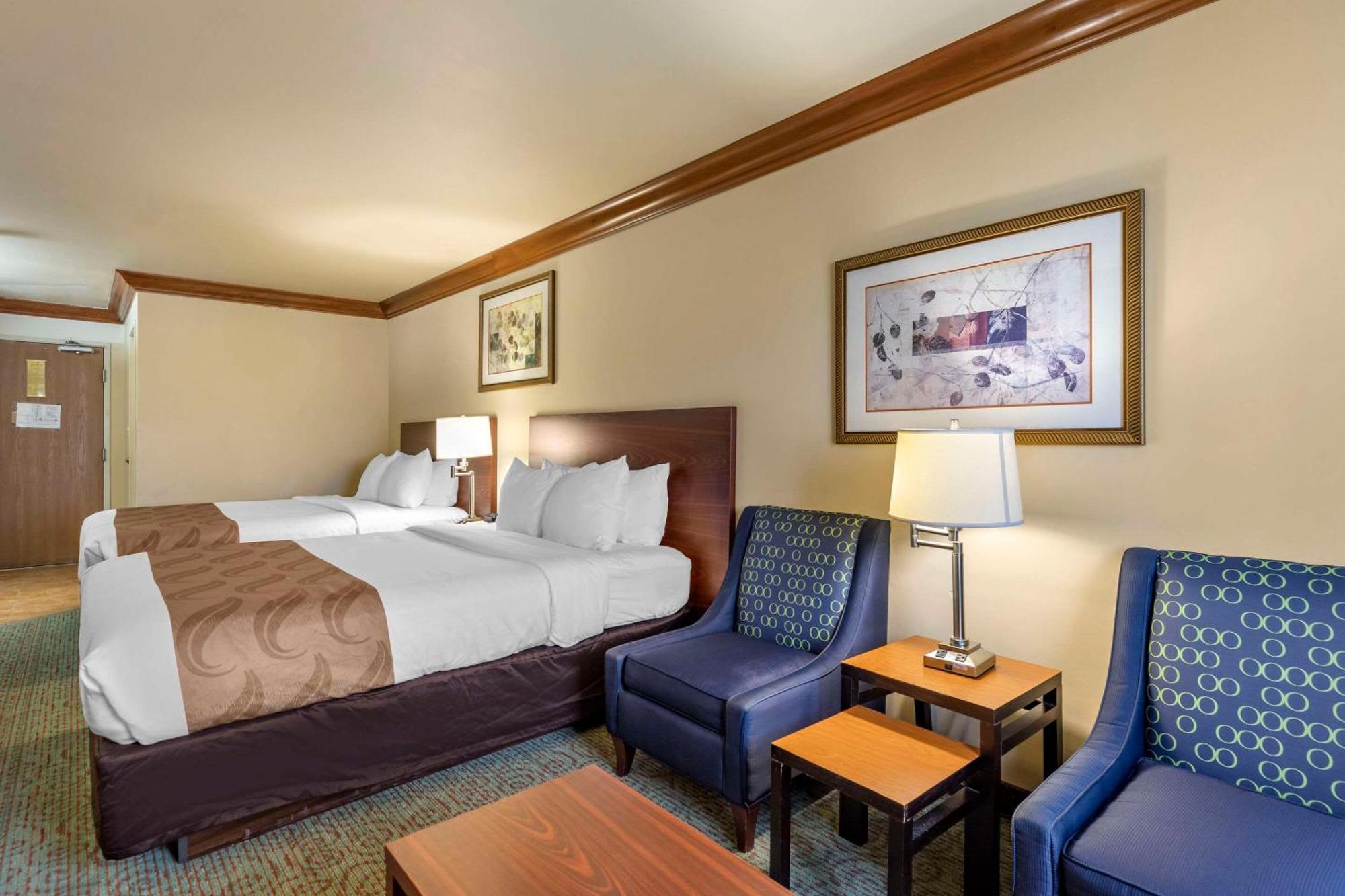 Quality Inn & Suites Denver Airport - Gateway Park Орора Екстер'єр фото